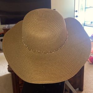 Khaki Woven Straw Hat! One Size!